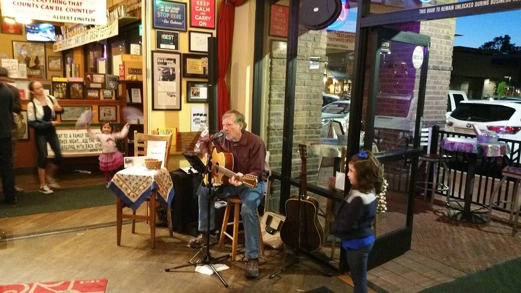 Roccos Ristorante Pizzeria | restaurant | 2909 Ygnacio Valley Rd, Walnut Creek, CA 94598, USA | 9259476105 OR +1 925-947-6105