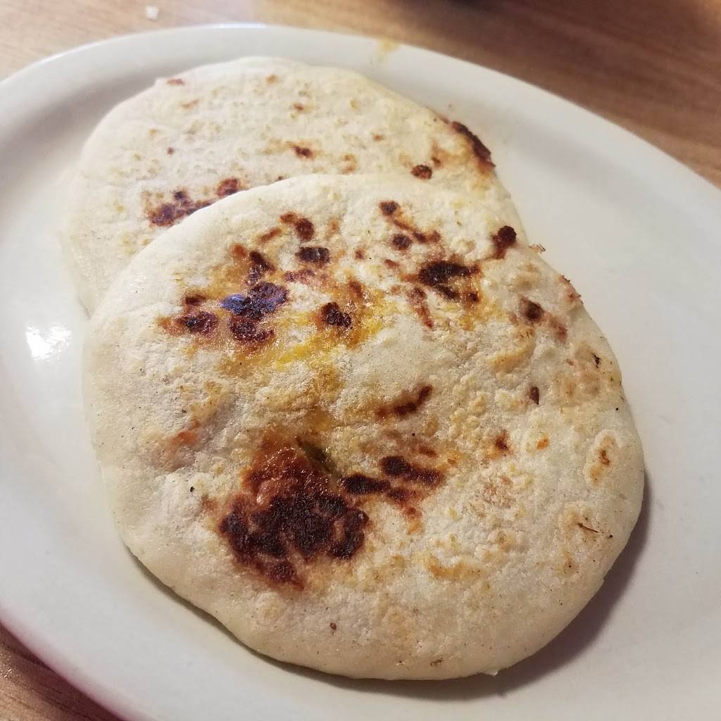 Mama Rosas Pupuseria | restaurant | 5813, 3631 Hillcroft Street, Houston, TX 77057, USA | 8324264322 OR +1 832-426-4322