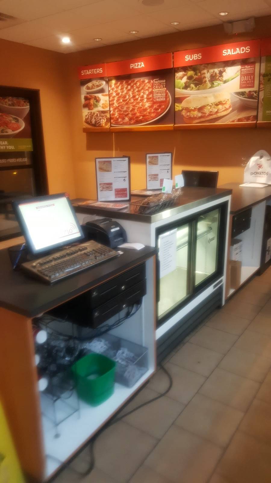 Donatos Pizza | restaurant | 2205 Conner St, Noblesville, IN 46060, USA | 3177767080 OR +1 317-776-7080