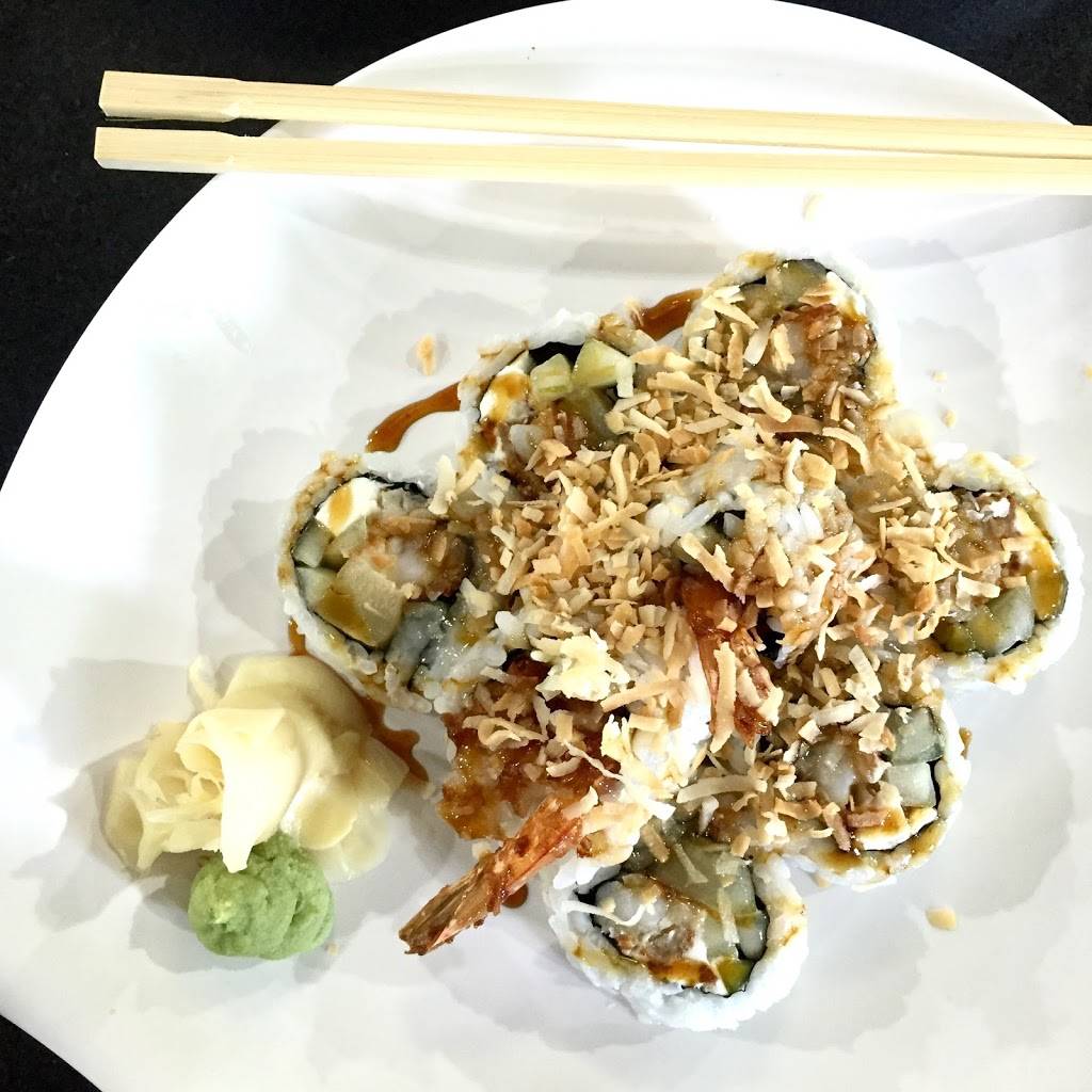 U Roll Sushi | restaurant | 8407, 7685 E Colonial Dr, Orlando, FL 32807, USA | 4077309699 OR +1 407-730-9699