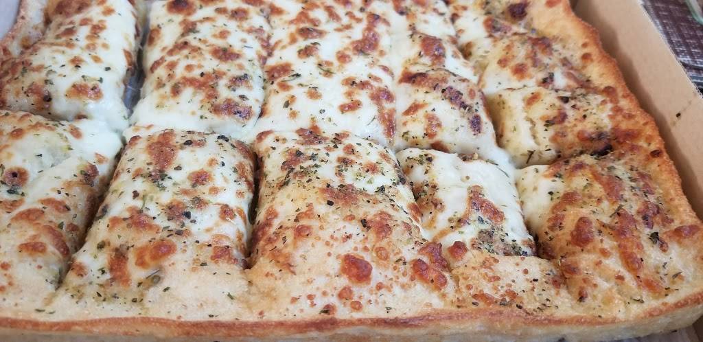 Little Caesars Pizza | meal takeaway | 338 W Tennyson Rd, Hayward, CA 94544, USA | 5107854884 OR +1 510-785-4884