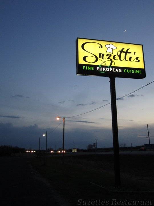 Suzettes Restaurant | restaurant | 20251 Johnson Memorial Dr, Jordan, MN 55352, USA | 9524922422 OR +1 952-492-2422