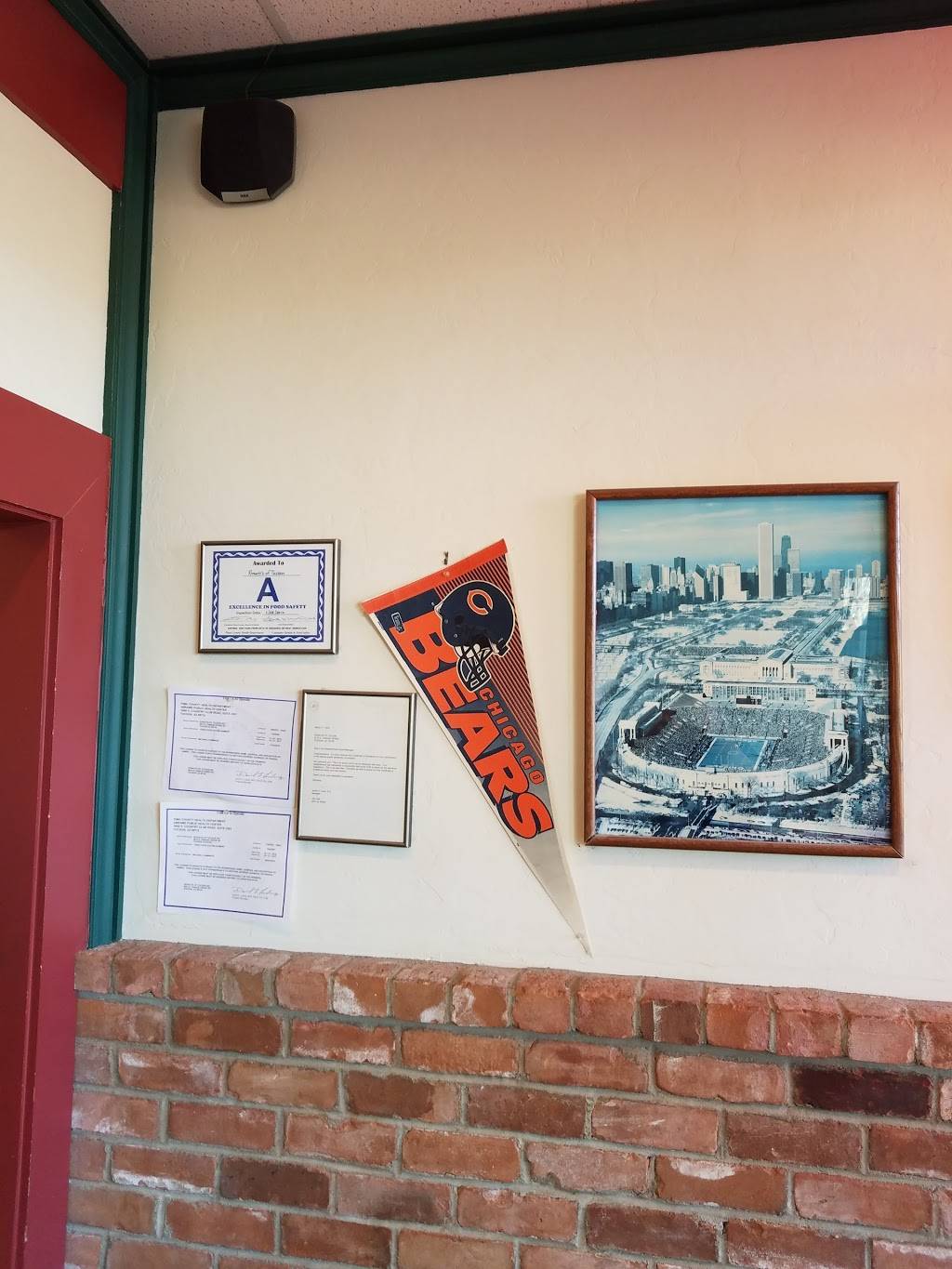 Rosatis pizza | meal delivery | 8814 E Tanque Verde Rd, Tucson, AZ 85749, USA | 5207604777 OR +1 520-760-4777