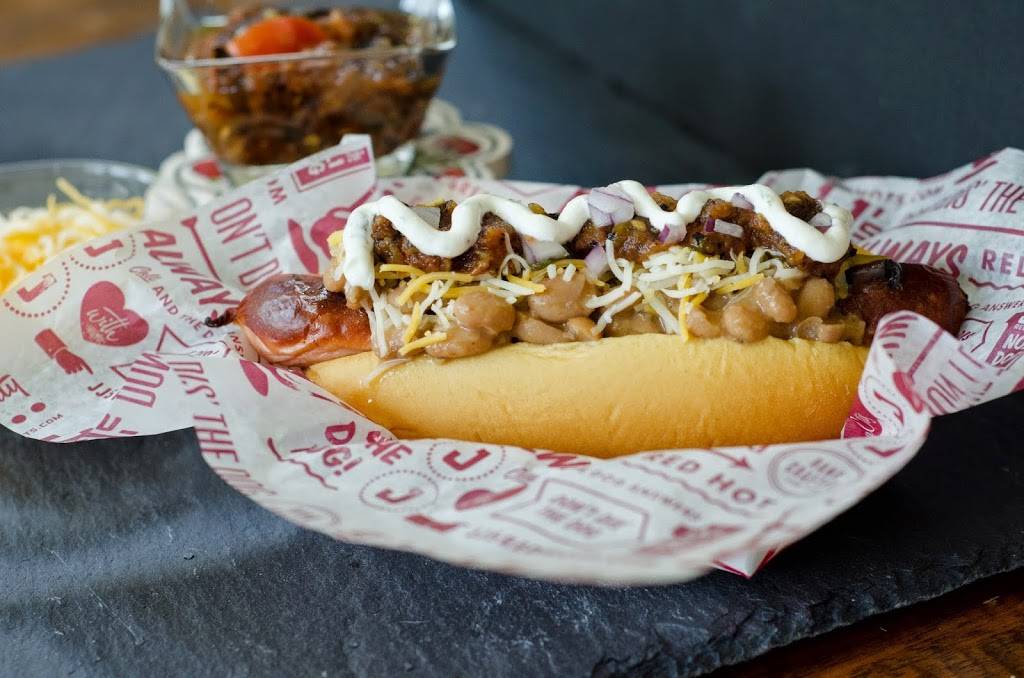 JJs Red Hots | restaurant | 1514 East Blvd, Charlotte, NC 28203, USA | 9802258880 OR +1 980-225-8880