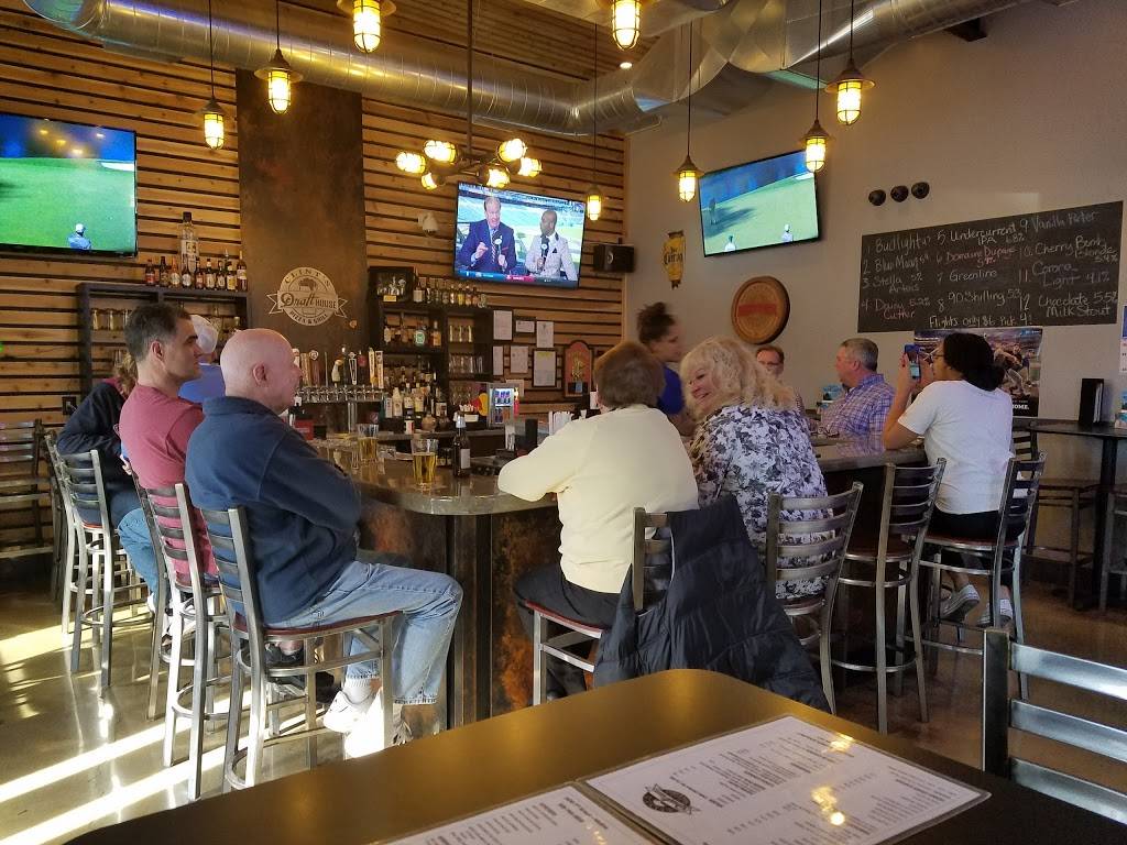 Clints Draft House Pizza & Grill | restaurant | 1630 7th St, Moline, IL 61265, USA | 3097643858 OR +1 309-764-3858