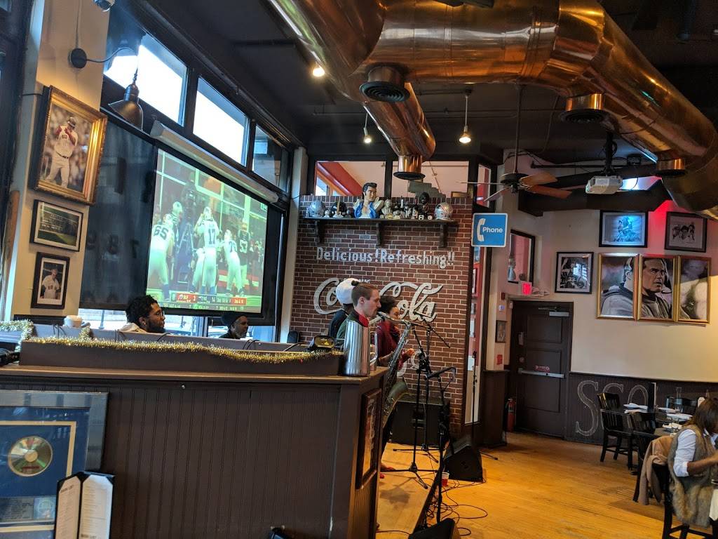 West End Johnnie’s | restaurant | 138 Portland St, Boston, MA 02114, USA | 6172271588 OR +1 617-227-1588