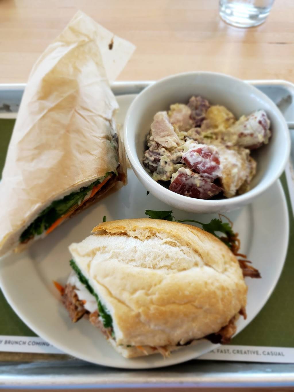 Hive | restaurant | 2608 E 10th St, Bloomington, IN 47408, USA | 8122877405 OR +1 812-287-7405