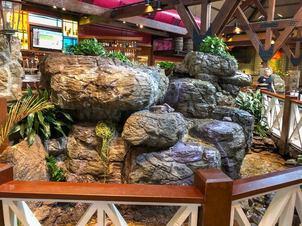 Bahama Breeze | meal takeaway | 8735 Vineland Ave, Orlando, FL 32821, USA | 4079389010 OR +1 407-938-9010