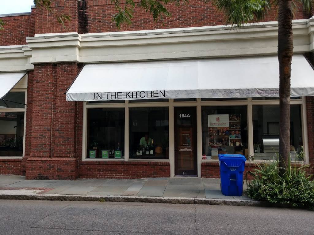 In The Kitchen with Bob Waggoner | restaurant | 164 Market St, Charleston, SC 29401, USA | 8436197529 OR +1 843-619-7529