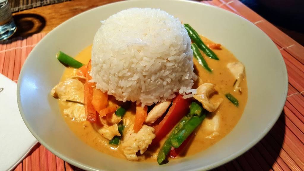 Siam Square Thai Cuisine | restaurant | 1995 Windy Hill Rd SE, Smyrna, GA 30080, USA | 7703331700 OR +1 770-333-1700