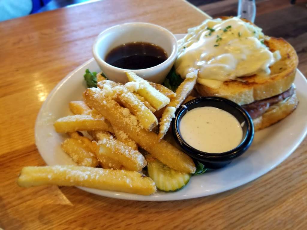 Prime Time Restaurant & Sports Bar | restaurant | 4450 Pacific Ave, Forest Grove, OR 97116, USA | 5033573684 OR +1 503-357-3684