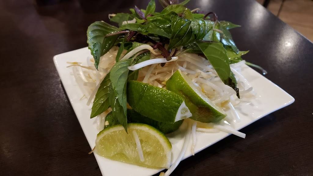 Pho-Nomenon | restaurant | 41797 Nicole Ln, Temecula, CA 92591, USA | 9516769999 OR +1 951-676-9999