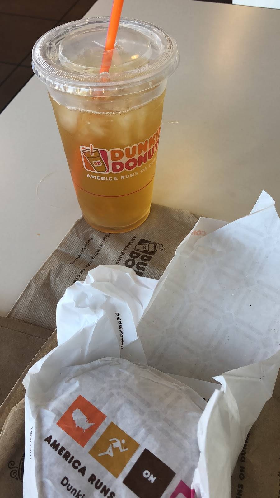 Dunkin | bakery | 2131 E Camelback Rd Ste 100, Phoenix, AZ 85016, USA | 6028400154 OR +1 602-840-0154
