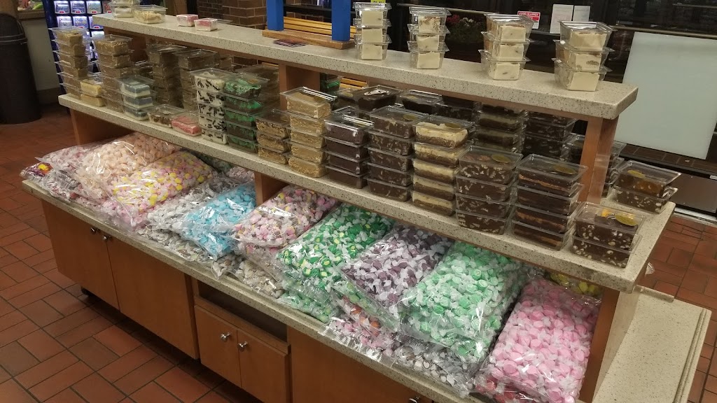 Country Pride | restaurant | 2200 9th St, Limon, CO 80828, USA | 7197752811 OR +1 719-775-2811