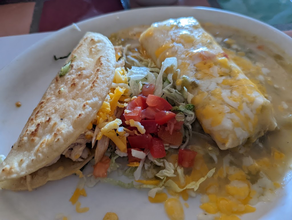 Licanos | restaurant | 573 W Deuce of Clubs, Show Low, AZ 85901, USA | 9285378220 OR +1 928-537-8220