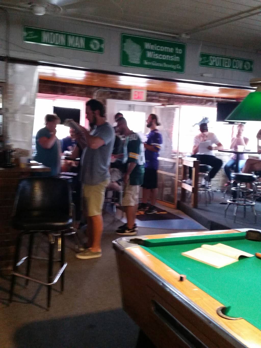 Suds and Grub | restaurant | 4507 Douglas Ave, Racine, WI 53402, USA | 2626397770 OR +1 262-639-7770