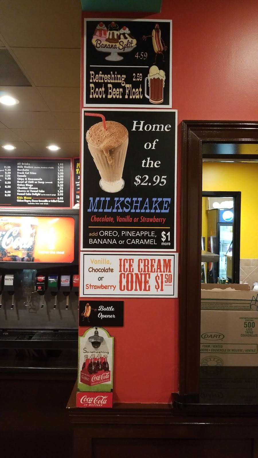 Mean Wiener | restaurant | 532 Sheridan Rd, Highwood, IL 60040, USA | 8472661411 OR +1 847-266-1411