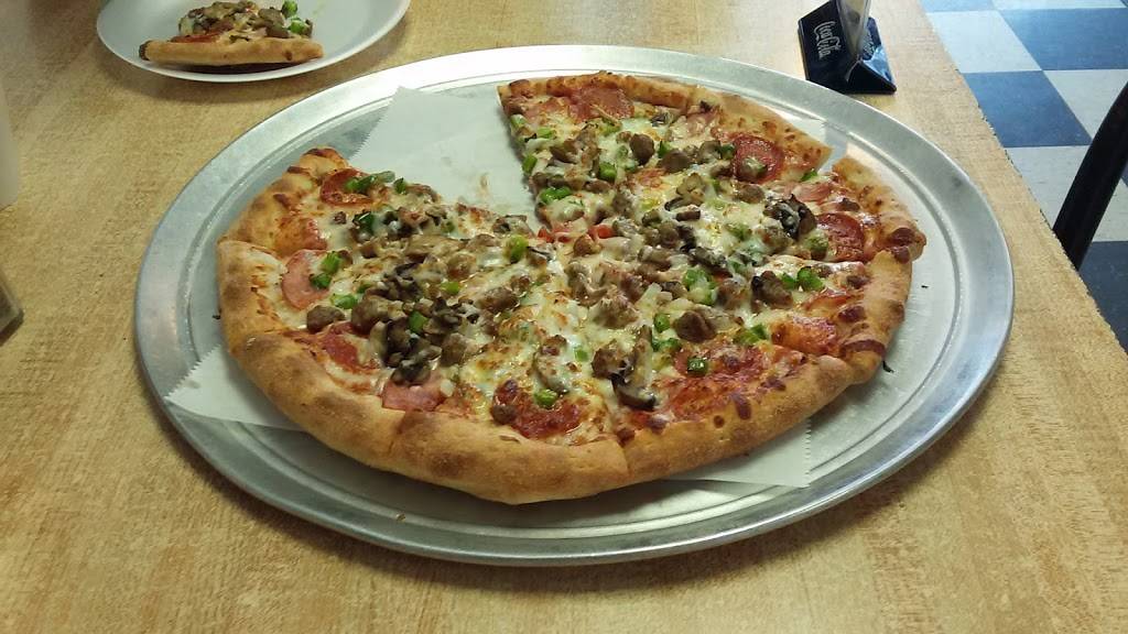 Tonys Pizzeria and Gyros | restaurant | 939 Cornwell Dr, Yukon, OK 73099, USA | 4052652020 OR +1 405-265-2020