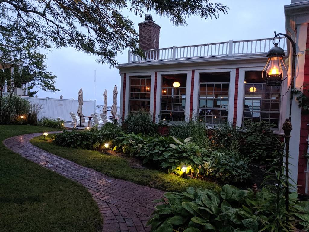 The Red Inn | restaurant | 15 Commercial St, Provincetown, MA 02657, USA | 5084877334 OR +1 508-487-7334