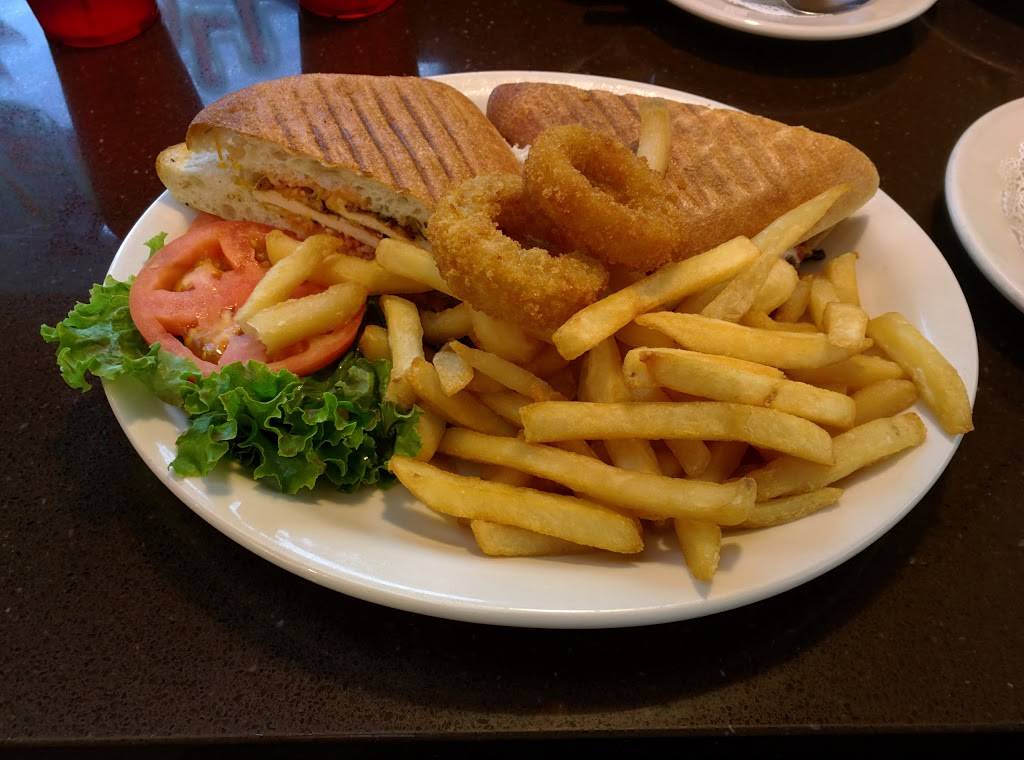 Cross Bay Diner | restaurant | 160-31 Cross Bay Blvd, Howard Beach, NY 11414, USA | 7188489401 OR +1 718-848-9401