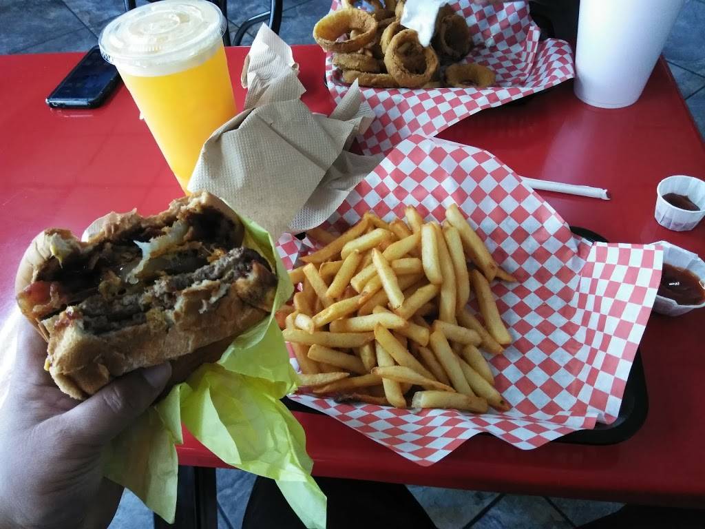 Michaels Burgers | restaurant | 940 W Highland Ave, San Bernardino, CA 92405, USA | 9098811992 OR +1 909-881-1992