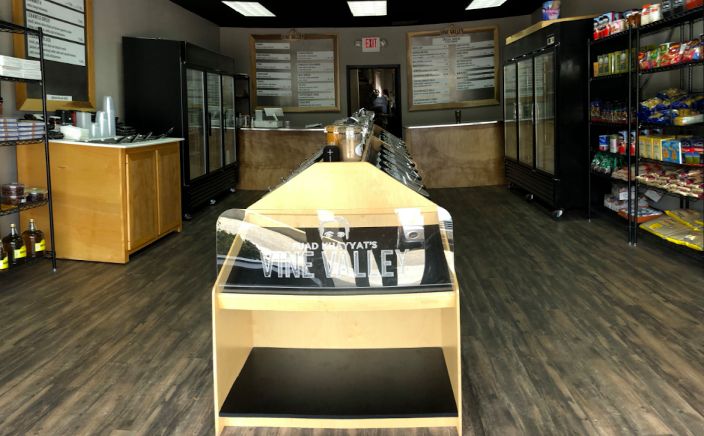 Vine Valley Foods | restaurant | 1450 N Portage Path, Akron, OH 44313, USA | 3308656777 OR +1 330-865-6777