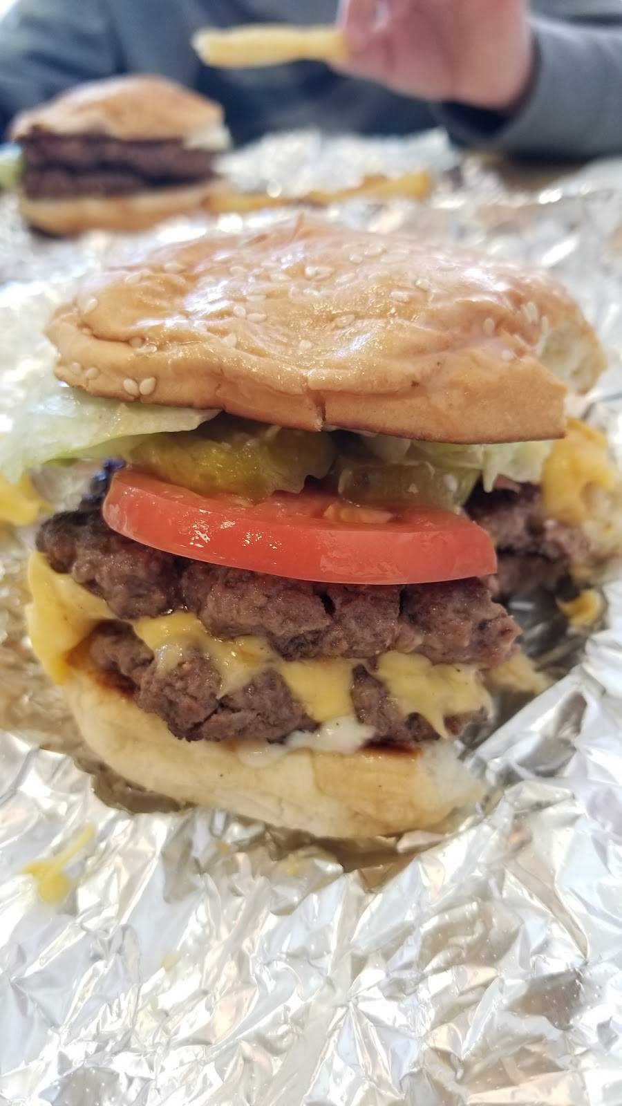 Five Guys | meal takeaway | 660 Merrill Rd, Pittsfield, MA 01201, USA | 4134995900 OR +1 413-499-5900