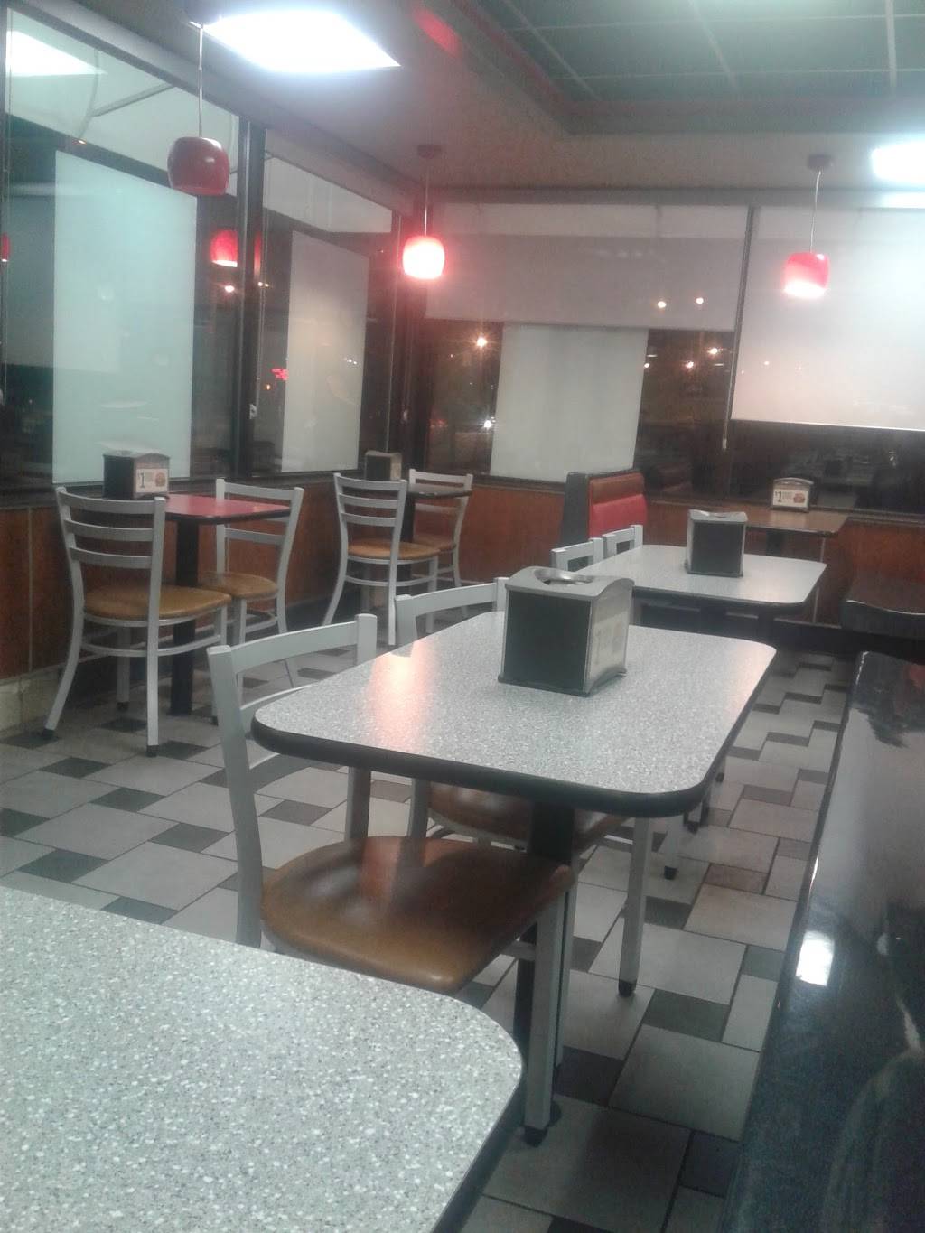 Hardees | restaurant | 605 9th St SE, Roanoke, VA 24013, USA | 5409810103 OR +1 540-981-0103