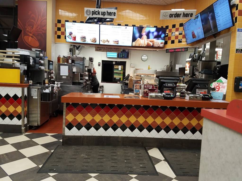 McDonalds | cafe | 3230B Pioneer Trail, Richfield, WI 53076, USA | 2626282695 OR +1 262-628-2695