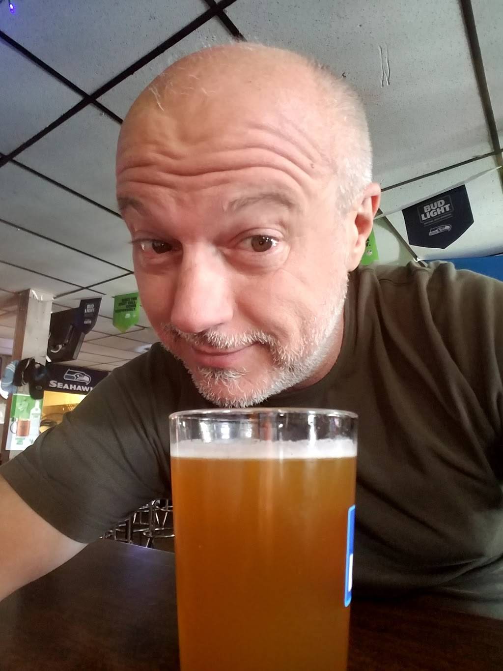 Lenys Place | restaurant | 2219 N 56th St, Seattle, WA 98103, USA | 2066329175 OR +1 206-632-9175