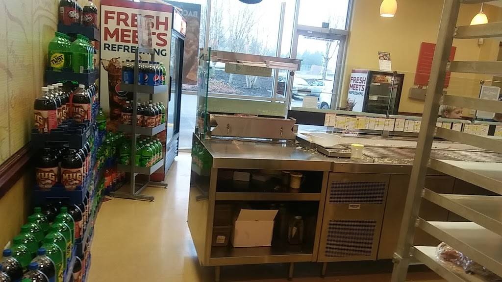 Papa Murphys Take N Bake Pizza | meal takeaway | 301 E Wallace Kneeland Blvd #244, Shelton, WA 98584, USA | 3604276400 OR +1 360-427-6400