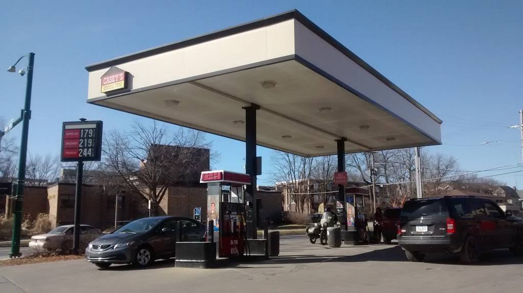 Caseys | restaurant | 204 N Dubuque St, Iowa City, IA 52245, USA | 3193377155 OR +1 319-337-7155