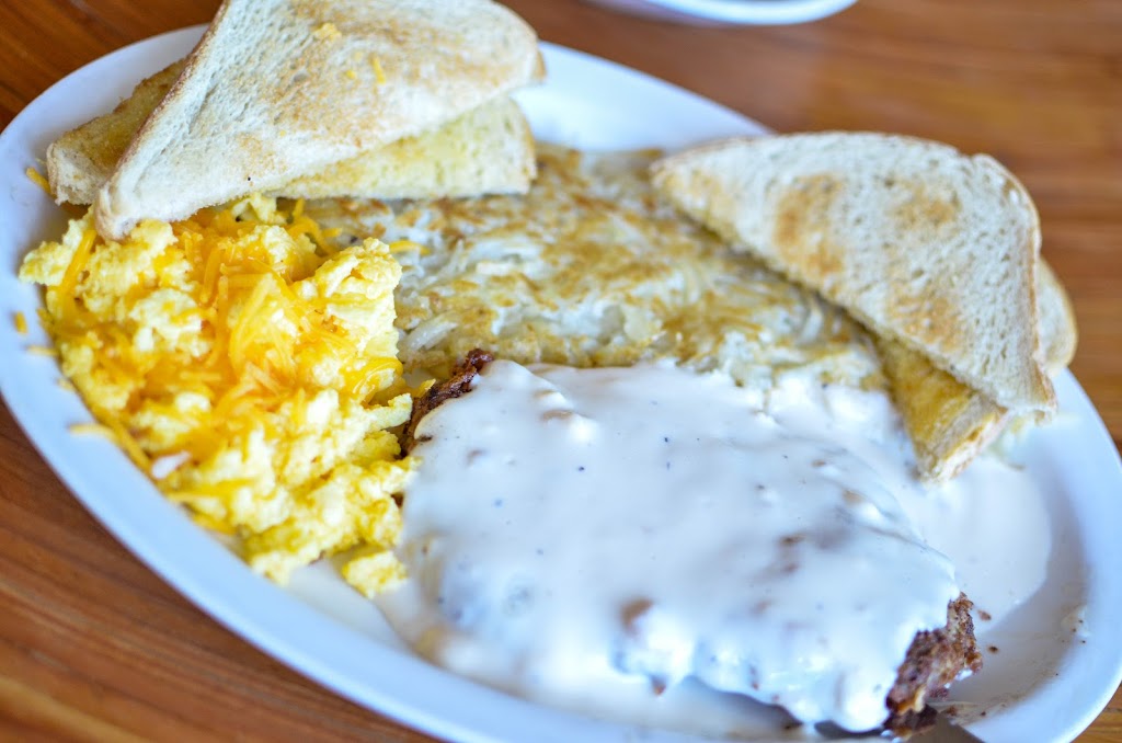 The Blue Moon Saloon & Cafe | restaurant | 871 S Broadway, Coos Bay, OR 97420, USA | 5418089702 OR +1 541-808-9702