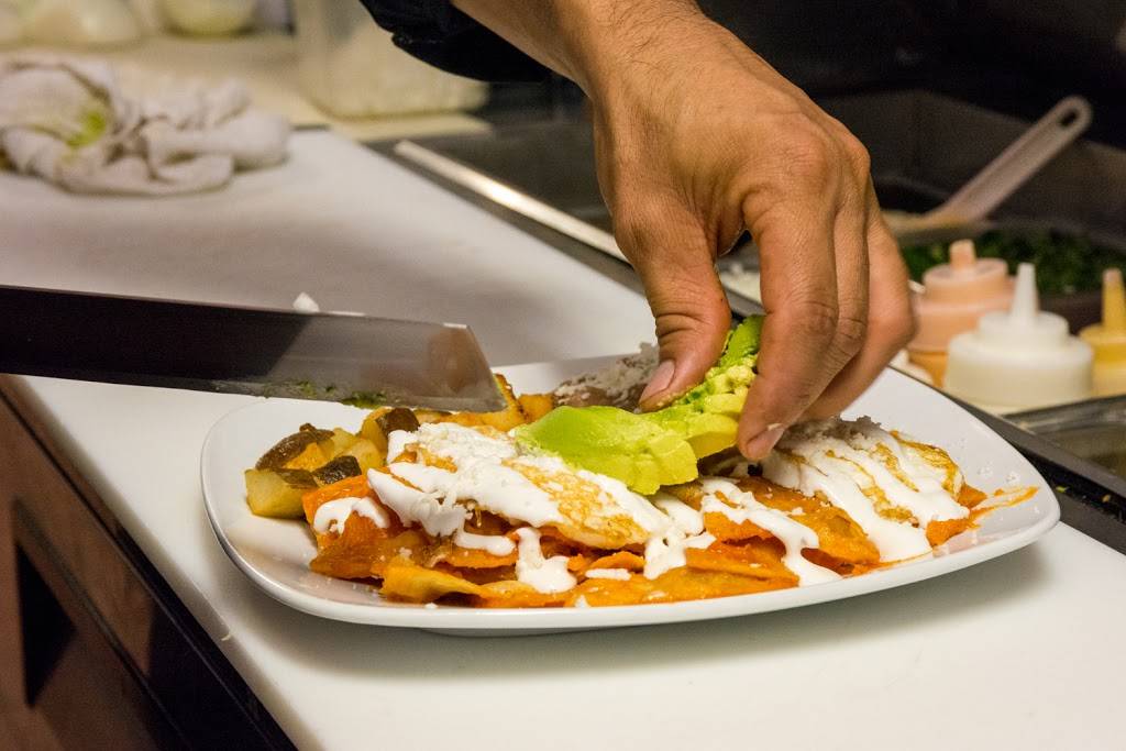 Carmelitas Authentic Mexican Food | restaurant | 595 N Ventura Ave, Oak View, CA 93022, USA | 8056133122 OR +1 805-613-3122