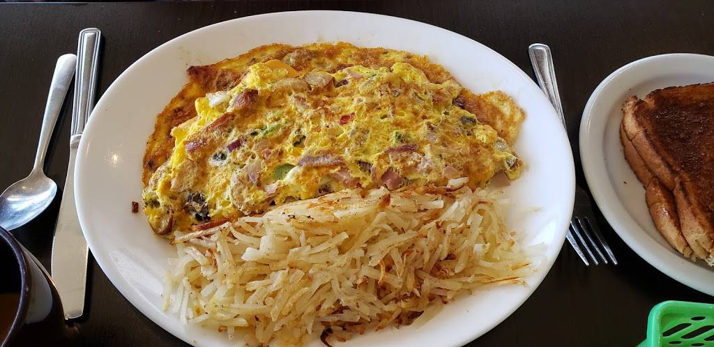 Kozy Nest Restaurant | restaurant | 2520 St Joseph Blvd, Orléans, ON K1C 1G2, Canada | 6138345222 OR +1 613-834-5222