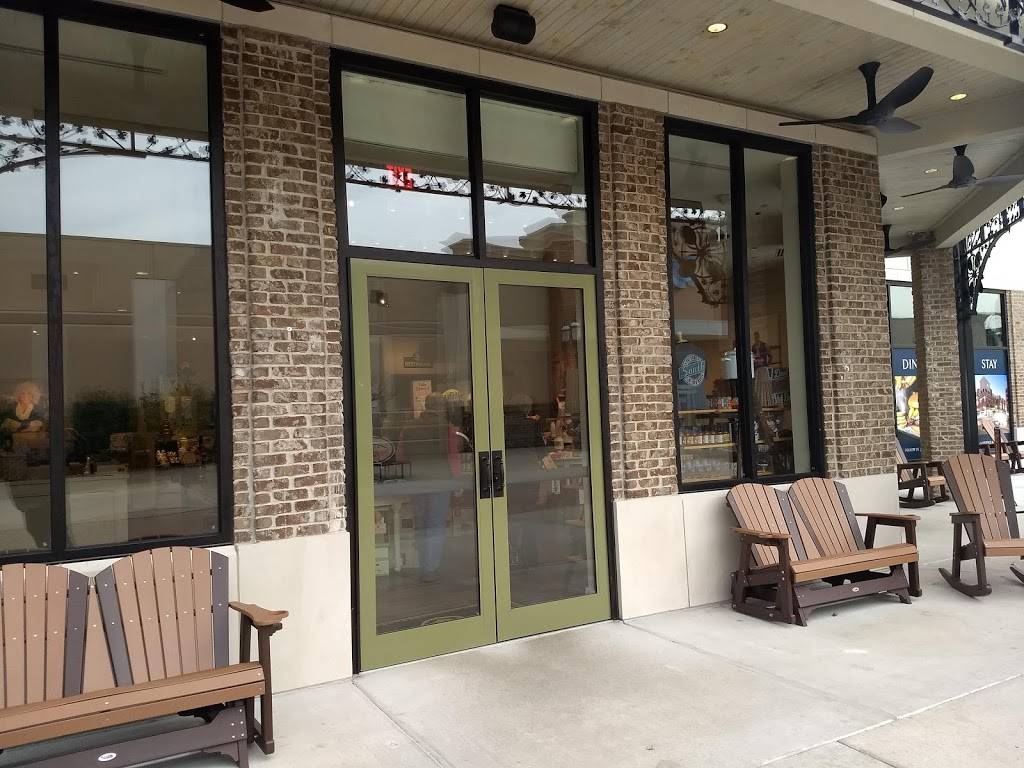 Paula Deens Family Kitchen | restaurant | 545, Branson, MO 65616, USA | 4173205127 OR +1 417-320-5127