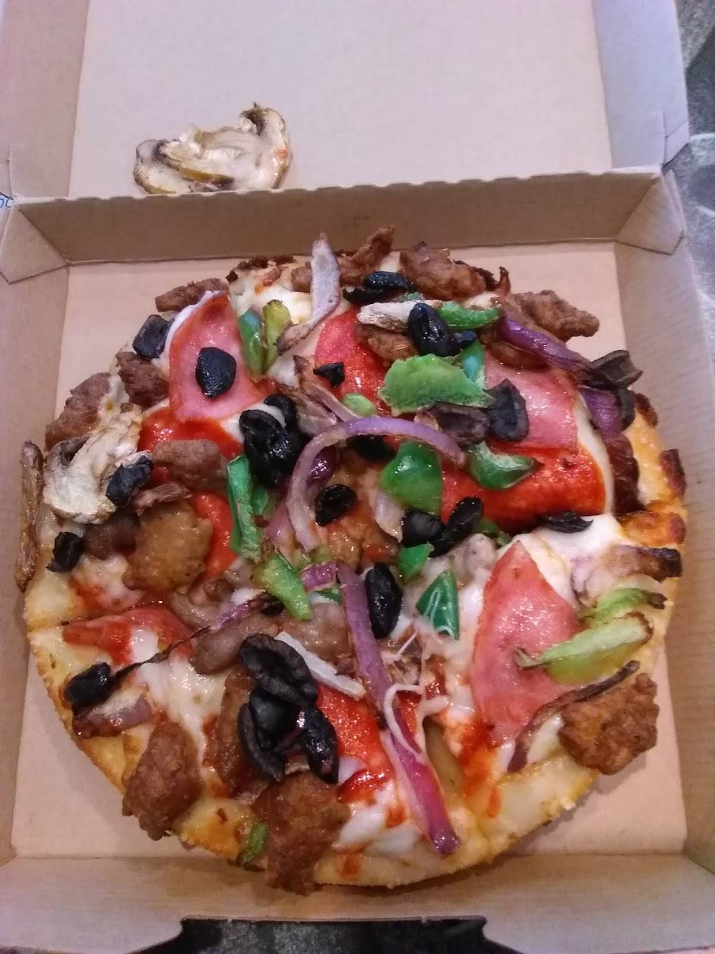 Pizza Hut | meal takeaway | 702A W 4th St, Adel, GA 31620, USA | 2298961595 OR +1 229-896-1595