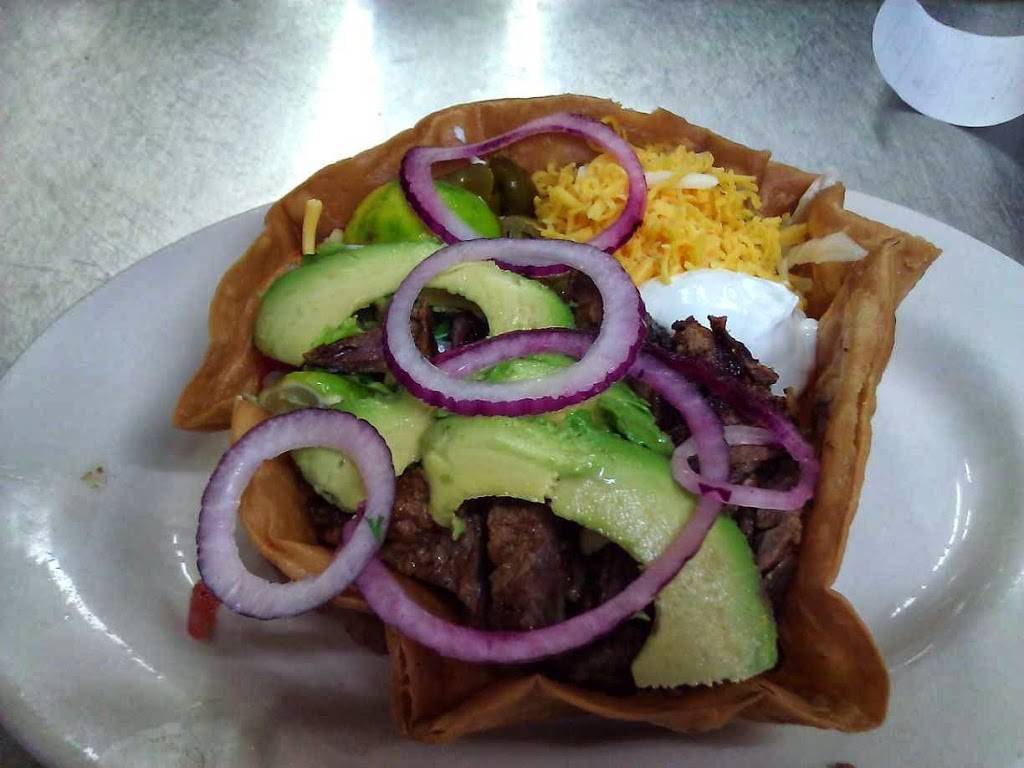 Martinez Taqueria & Grill | restaurant | 788 S Mill St suite 100, Lewisville, TX 75057, USA | 9729060057 OR +1 972-906-0057