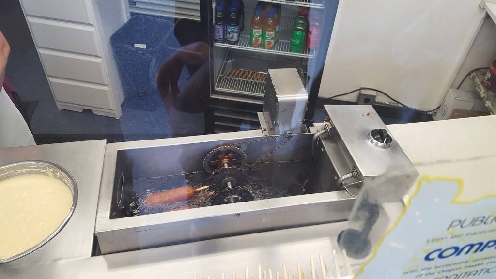 Pronto Pup | restaurant | 110 Broadway St, Seaside, OR 97138, USA | 5037385540 OR +1 503-738-5540