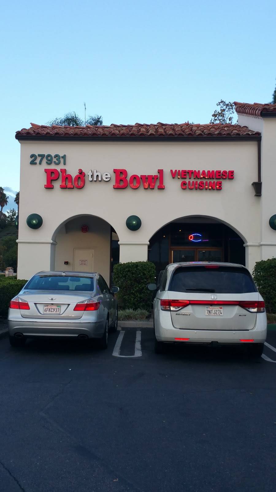Pho the Bowl | restaurant | 27931 La Paz Rd A, Laguna Niguel, CA 92677, USA | 9493608027 OR +1 949-360-8027