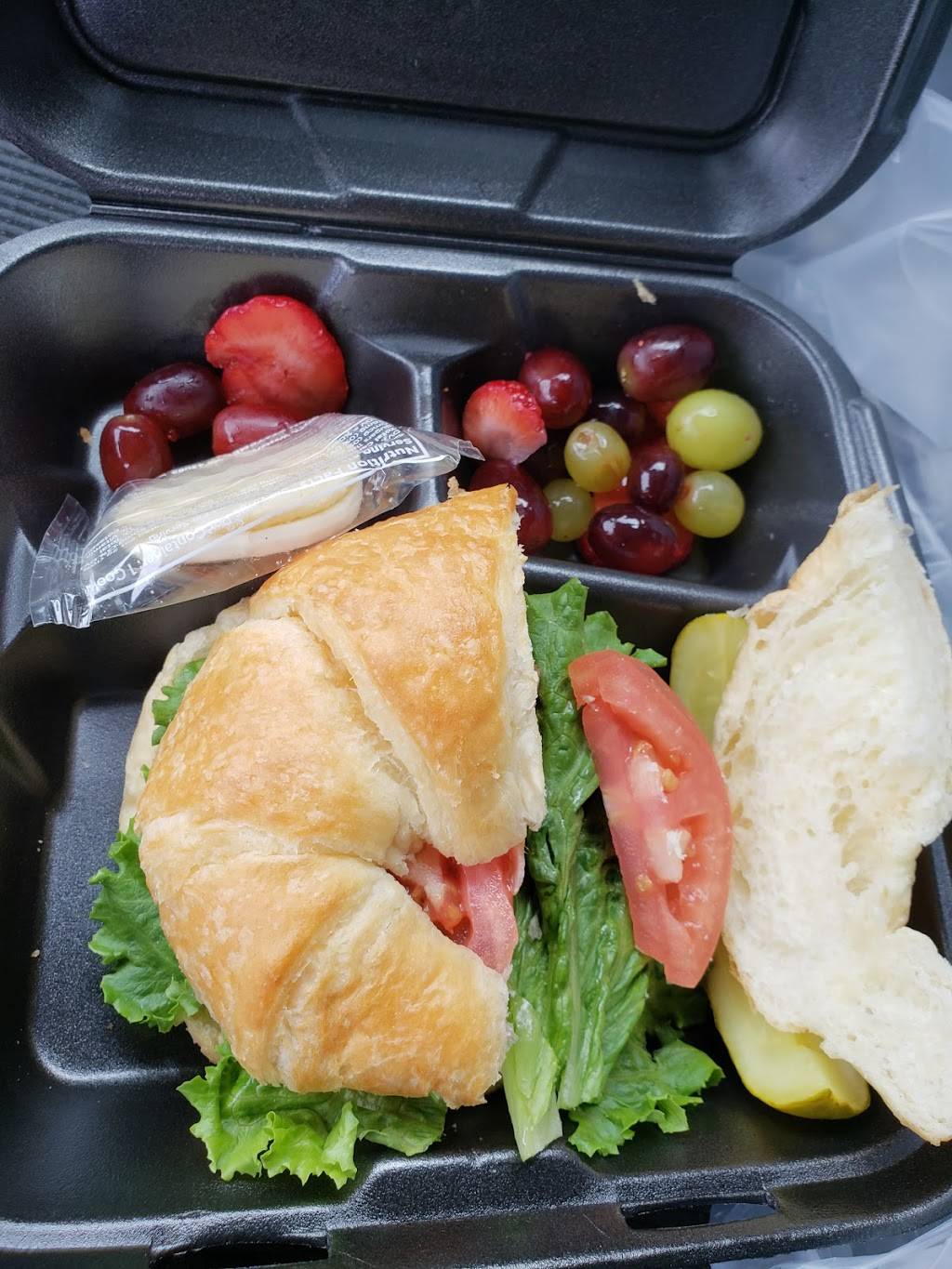 Chicken Salad Chick | restaurant | 2416 Dawson Rd #1, Albany, GA 31707, USA | 2299994093 OR +1 229-999-4093