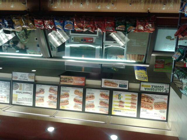 Subway Restaurants | restaurant | 1095 E Brokaw Rd, San Jose, CA 95131, USA | 4085737750 OR +1 408-573-7750