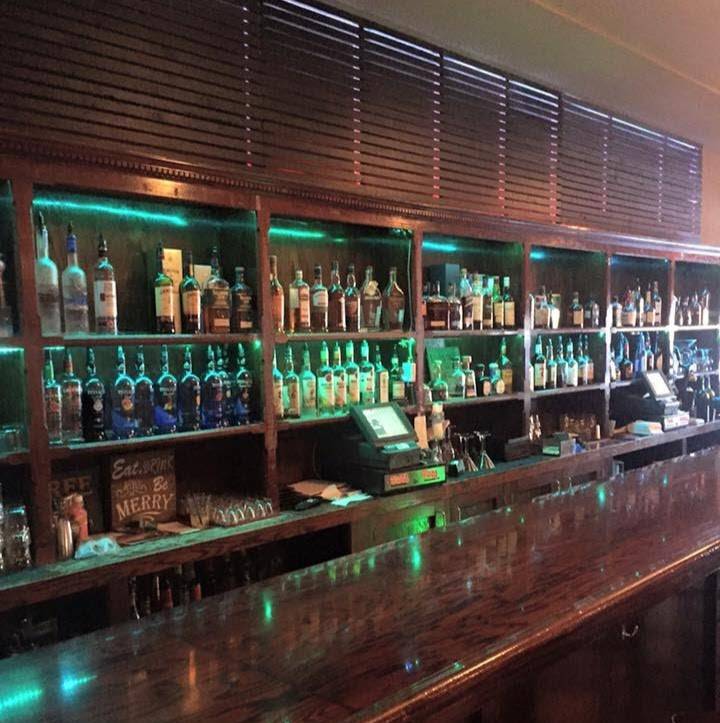 The Standard Restaurant | restaurant | 5 Centre Square, Easton, PA 18042, USA | 6102523800 OR +1 610-252-3800