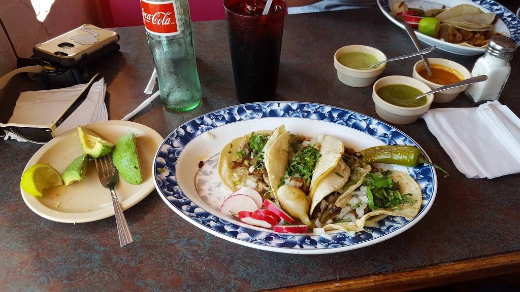 Tacos El Nevado | restaurant | 4640 South Blvd, Charlotte, NC 28209, USA | 7045294477 OR +1 704-529-4477