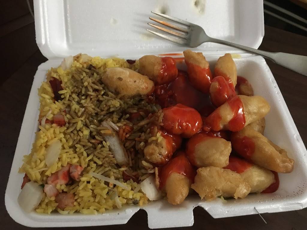 Fengs Garden | restaurant | 8826 Parsons Blvd, Jamaica, NY 11432, USA | 7185233209 OR +1 718-523-3209