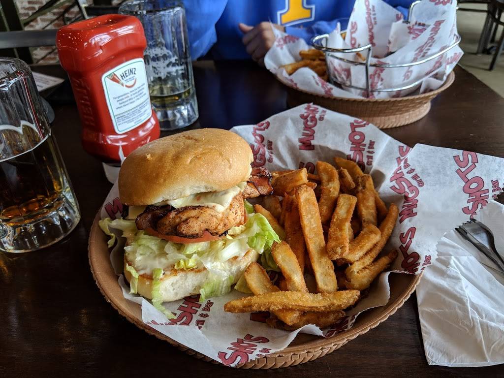 Mugshots Grill & Bar - Tupelo, MS | restaurant | 374 E Main St, Tupelo, MS 38804, USA | 6622692907 OR +1 662-269-2907