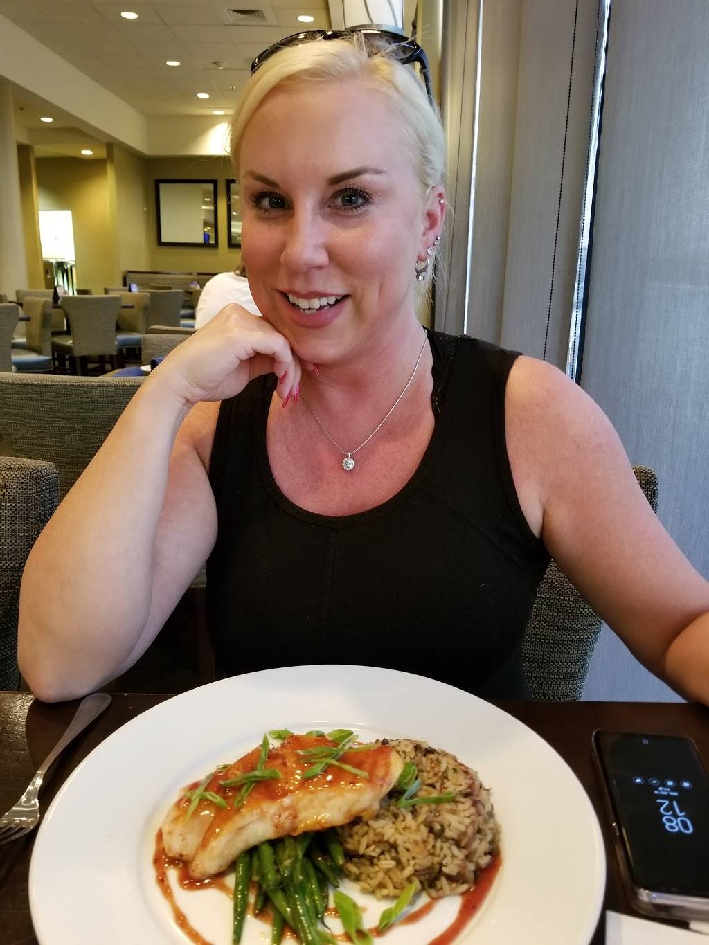 Rivers Edge | restaurant | 200 N Ashley Dr, Tampa, FL 33602, USA | 8132232222 OR +1 813-223-2222