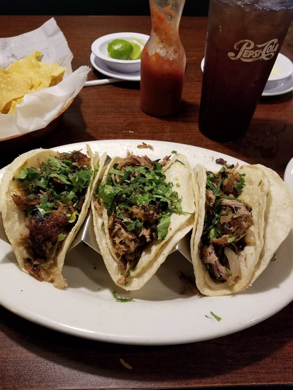 Riviera Maya Restaurant | restaurant | 2704 Corner Ct, Alton, IL 62002, USA | 6184655000 OR +1 618-465-5000