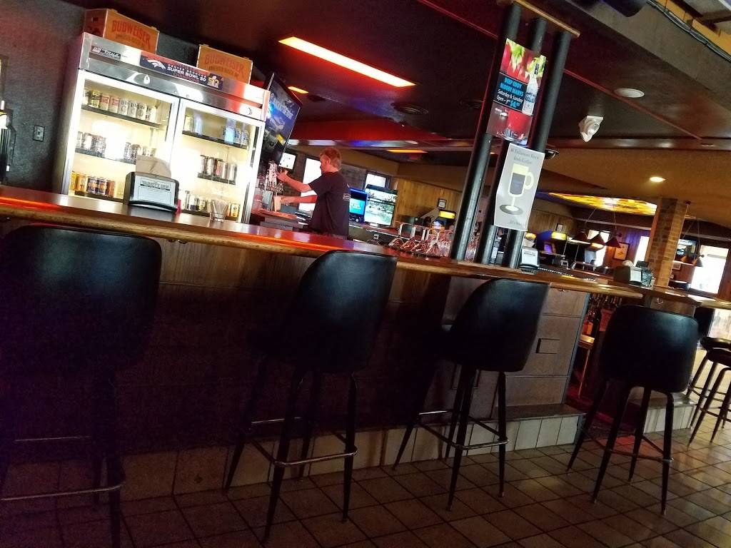 The Varsity Inn | restaurant | 7500 S University Blvd, Centennial, CO 80122, USA | 3037388282 OR +1 303-738-8282