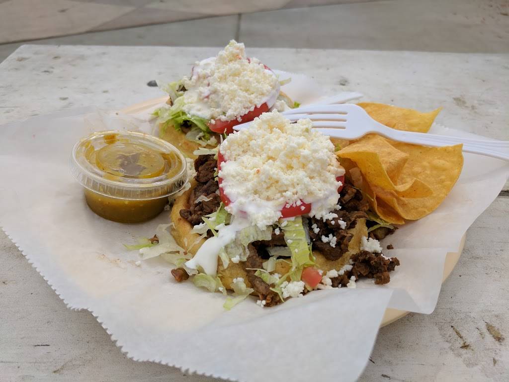 Taqueria Super Taco | meal takeaway | 102 W Naranjo Blvd, Woodlake, CA 93286, USA | 5595643235 OR +1 559-564-3235